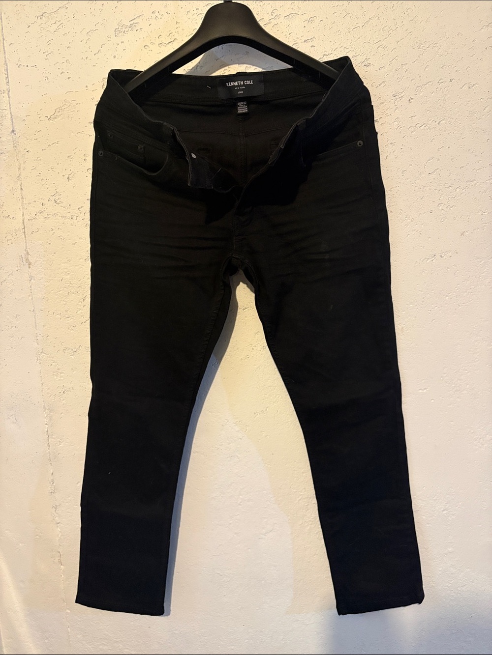 Kenneth Cole Men's Black Skinny Jeans